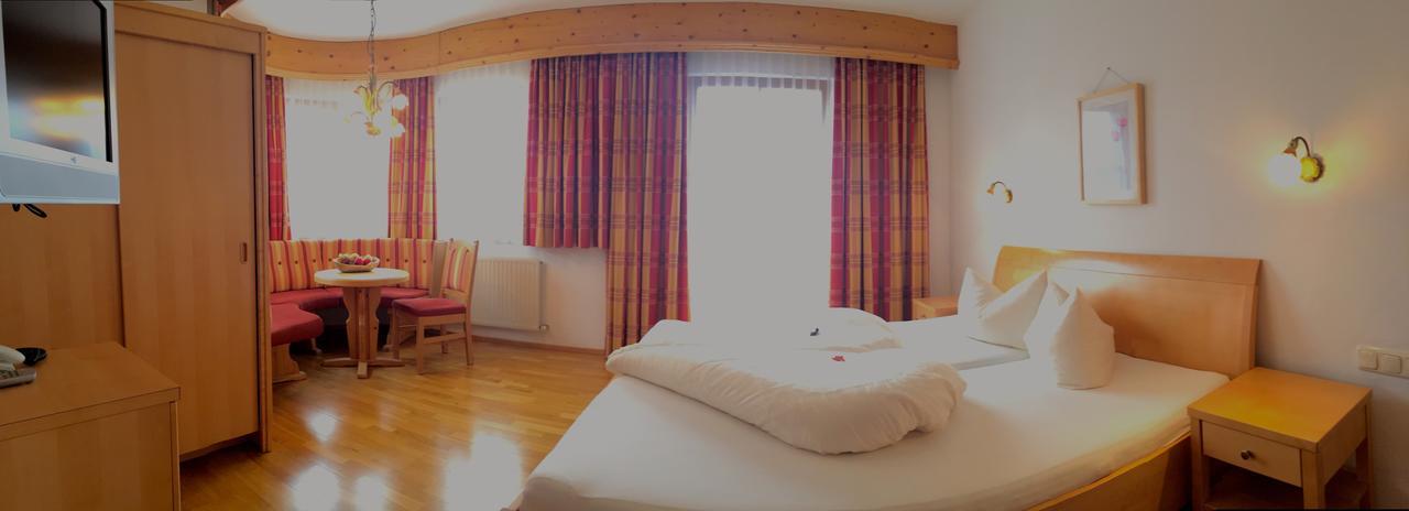 Hotel Garni Apart Elfriede Fiss Esterno foto