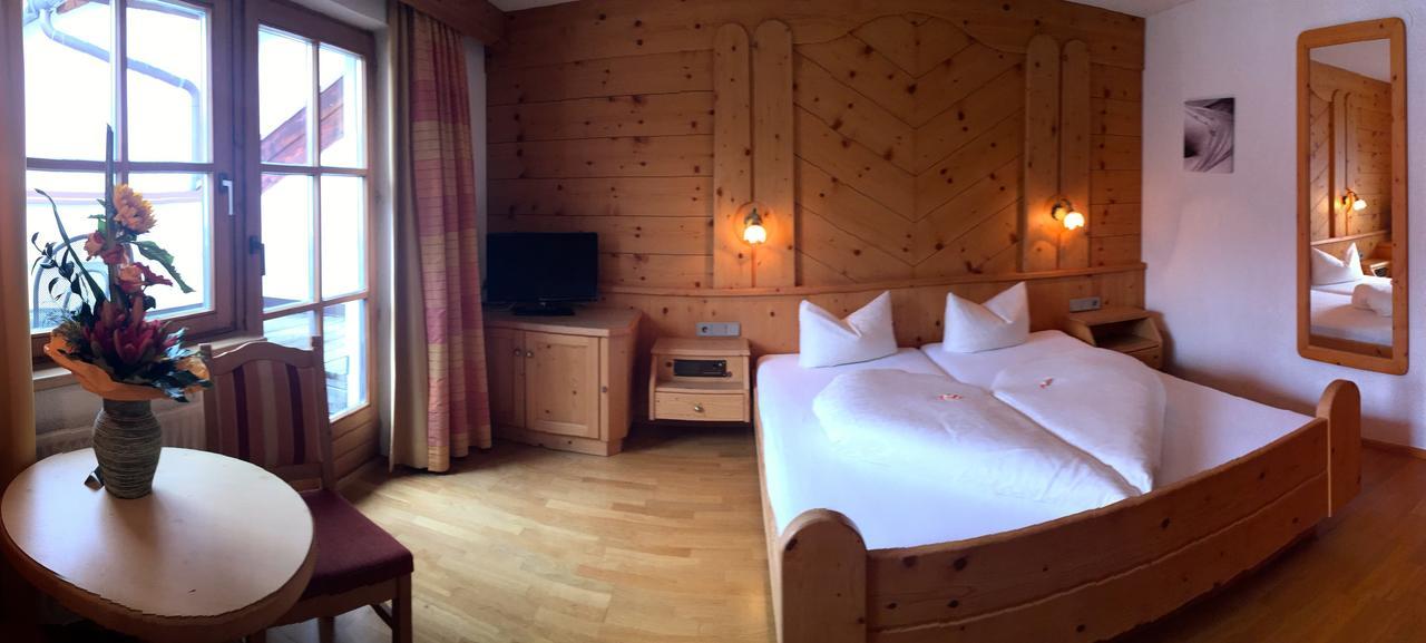 Hotel Garni Apart Elfriede Fiss Esterno foto