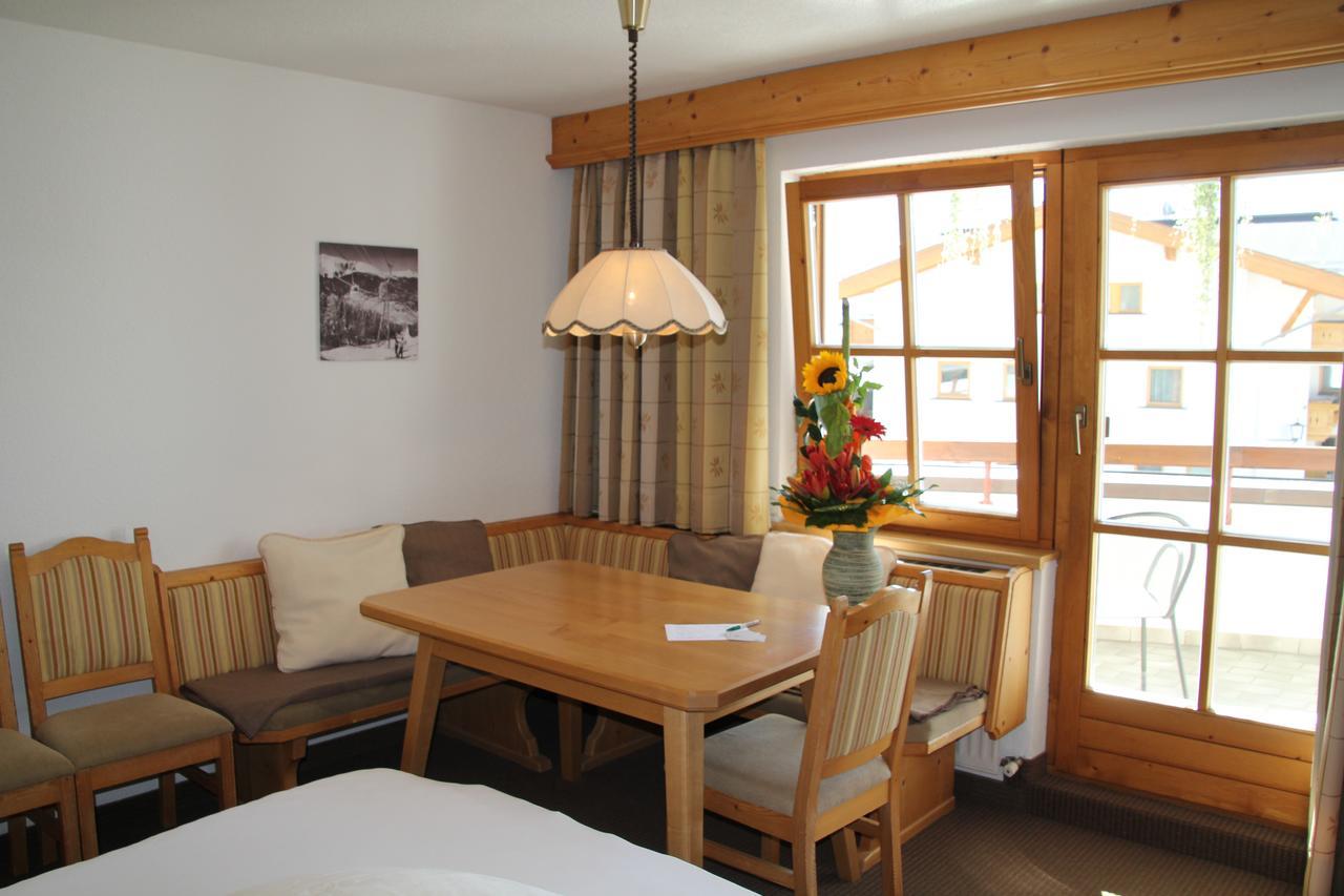 Hotel Garni Apart Elfriede Fiss Esterno foto